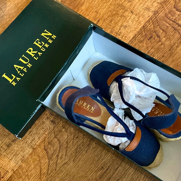 Lauren Ralph Lauren espadrilles - Picture 2 of 4